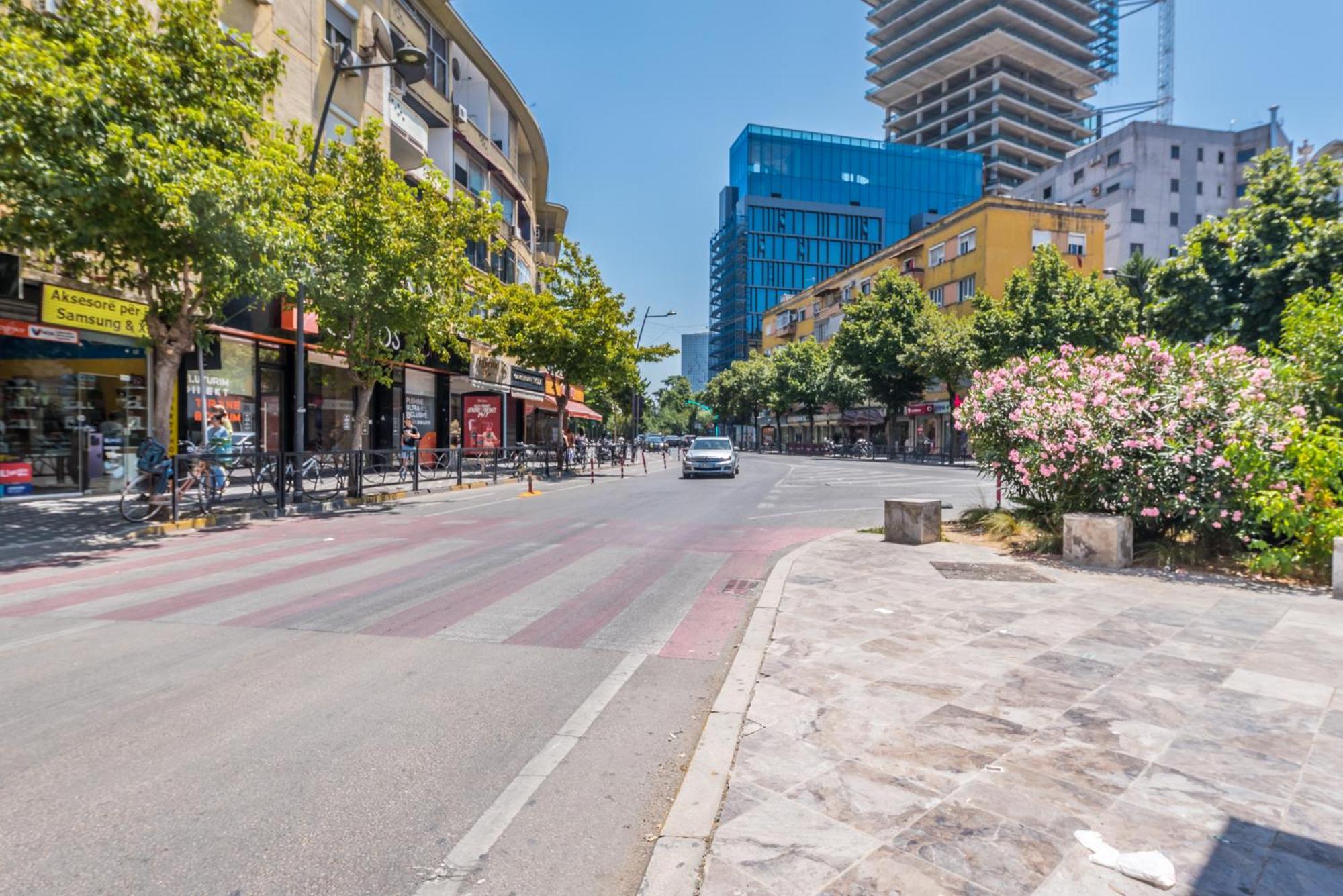 Piazza Luxury Apartments Tirana Exterior foto